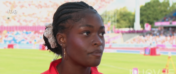 Tessy Ebosele emociona con su mensaje contra la presión que sufren los atletas por los comentarios en redes sociales