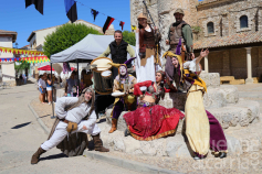 Fuentenovilla revive su pasado medieval en el corazón histórico de la villa