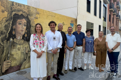 Guadalajara estrena un mural dedicado a la Virgen de la Antigua en pleno corazón de la ciudad