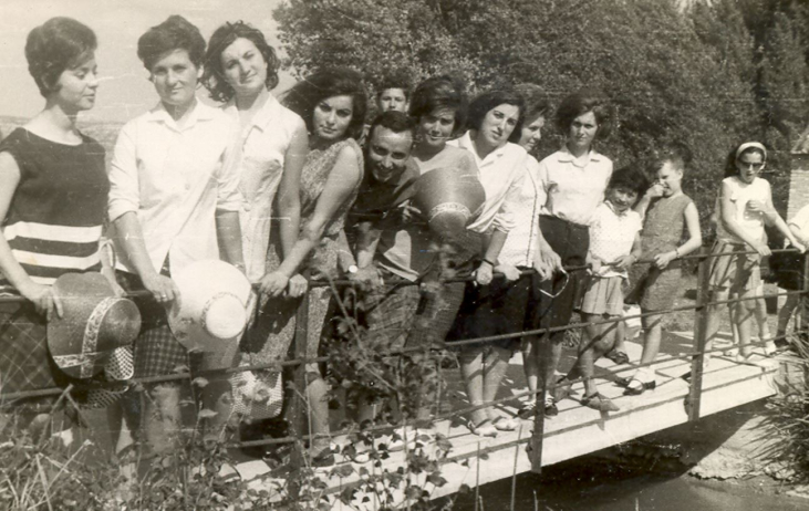 Las fotografías que guardan un siglo de historias junto al Canal del Henares