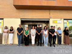 La Subdelegación del Gobierno guarda un minuto de silencio por la última víctima de la violencia machista en Madrid
