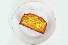 Bizcocho casero de manzana y canela