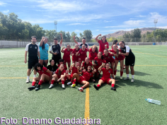 El Dinamo saca adelante una exigente visita a Puertollano