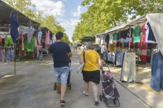 El mercadillo semanal de Azuqueca vuelve a instalarse a partir de este miércoles en la avenida de Alcalá