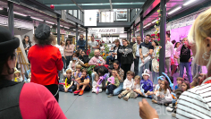 Los payasos toman Mercado de Abastos